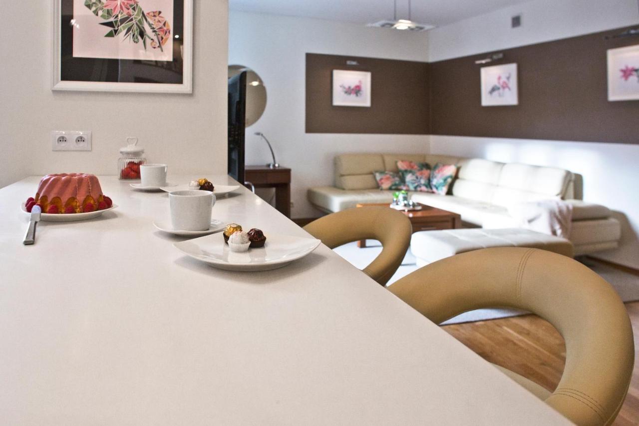 Nowy Swiat 55 By P&O Serviced Apartments Varşovia Exterior foto